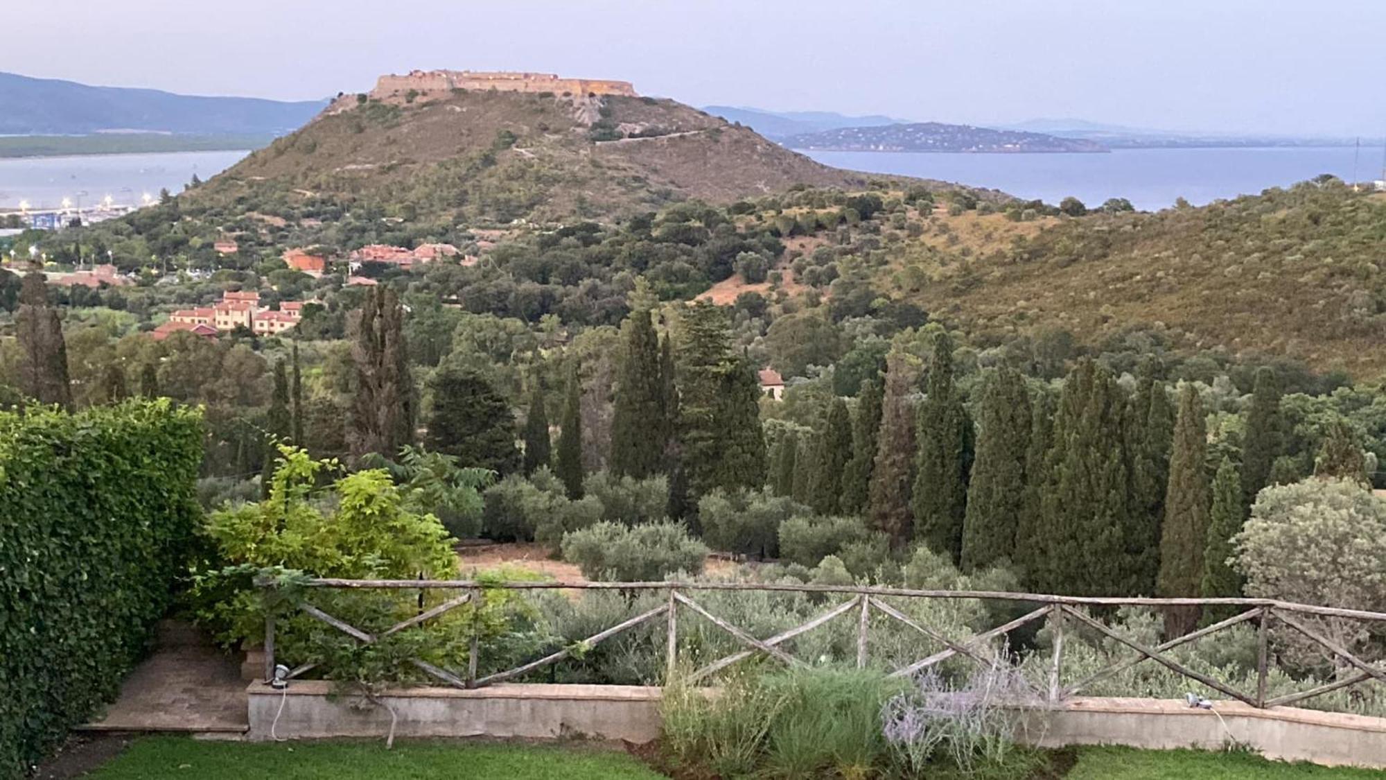 Villa Pimpinnacolo Porto Ercole  Kültér fotó